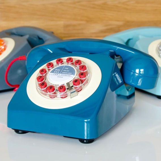 Telephone vintage bleu @bonjourbibiche