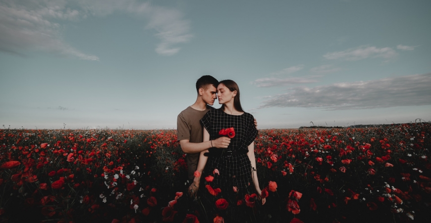 Noces de coquelicot : 8 idées cadeaux pour fêter vos 8 ans de mariage